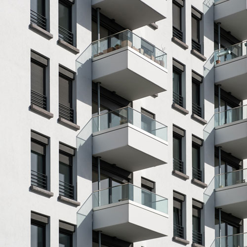 Ravalement de façade 83